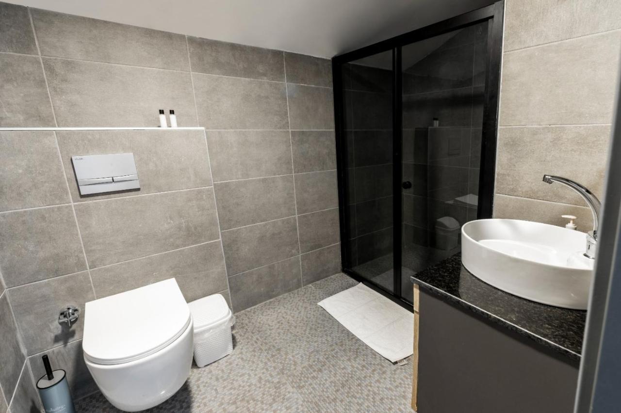 Arena Luxury Suites Hotel Istanbul Ngoại thất bức ảnh